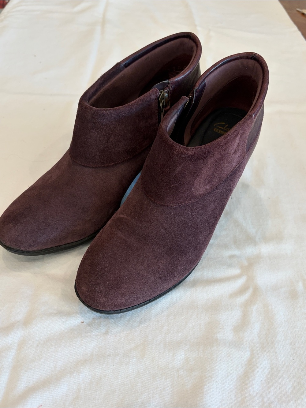 Women’s Purple Suede and Leather Ankle Booties by Clark’s, sz10